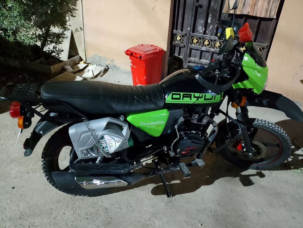 السلام عليكم دايوان 2025 مرقمه سنويه ولوحات للبيع السعر 2450 وبيهة مجال خمسين بس ***********
