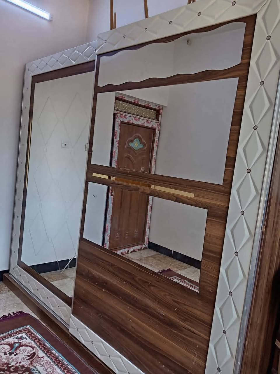 غرفه تركيه نظيفه ب350 وبيها مجال


**إذا كنت صاحب هذا الإعلان وتريد حذفه لأي سبب، رجاءا أرسل رسالة إلى الدعم الفني**