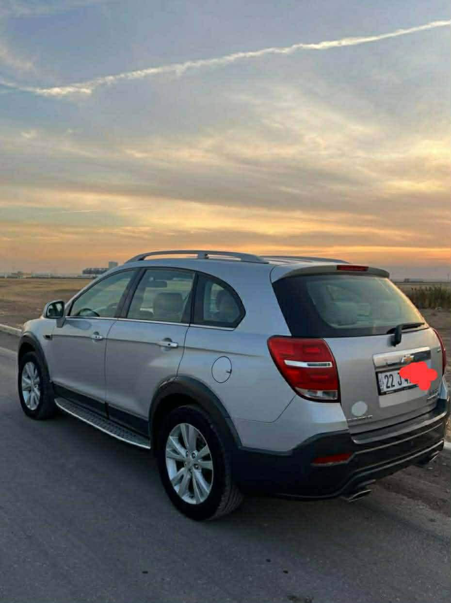 شوفه رليت كابتيفا استيشن.مۆدێل 2016
ده بل ئه كسن رنگ سلفر 
ناو ره ش 
هه رچوار.. ده رگا به سمه 
چوار..پيستون ده بل توربو 
كوشين سايق كهربائية بريك كهربائية 
دوو.. موديل لي خوريني هه يه

سعر(نرخ) 📨 لەکۆمێنت داوابکەن

گير عادي و توماتيك سي مقعده 
گيرو مه كينه و سبوغ به شه رت 
رقه مو سه نه وي جديد هه زه جديد 
ههمو شتيكي به شه رت

ژماره ى خاوه ن ئوّتوّموّبيل

***********
واتساپ ڤايبر هه يه 
***********
