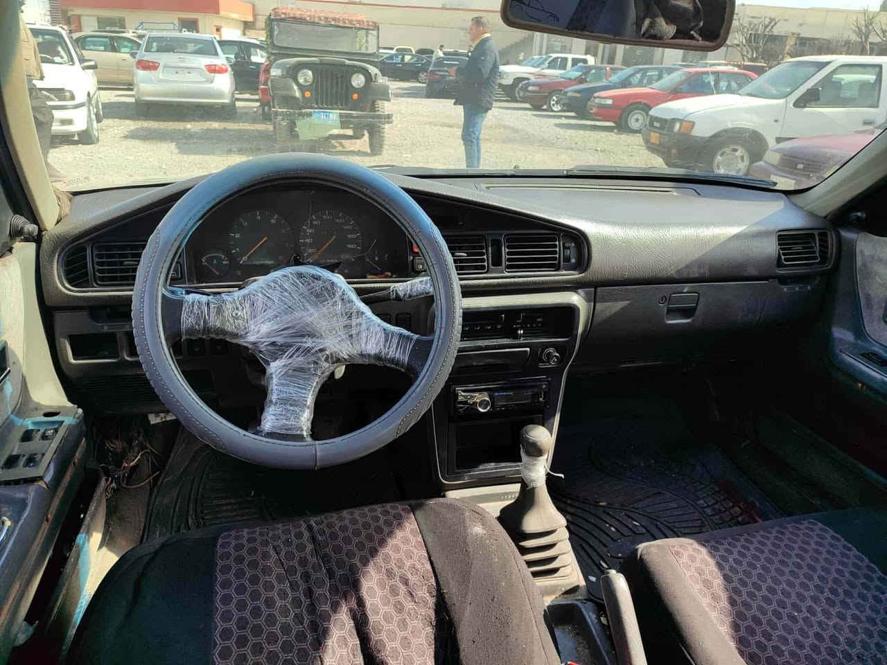 بۆ فرۆشتن..
مازدای حلوج مەکینە ٦٢٦، مۆدێلی ٩٠ ماڵی مەدەنی بەشەرت، گێر ومەکینە و تەقە و رەقەی بەشەرت،
سەیارەکە گێر عادیە، زۆر توند و تۆڵە تازە چوارتایەی لۆکی بۆ بەستراوە، پشت و پێشی  توند کراوەتەوە 
سەیارەکە مالی دۆستە و بێ کێشەیە،  سعری لەخوار بازارە ٢٢ گەلا و معامەلە 
*********** أربيل, العراق
