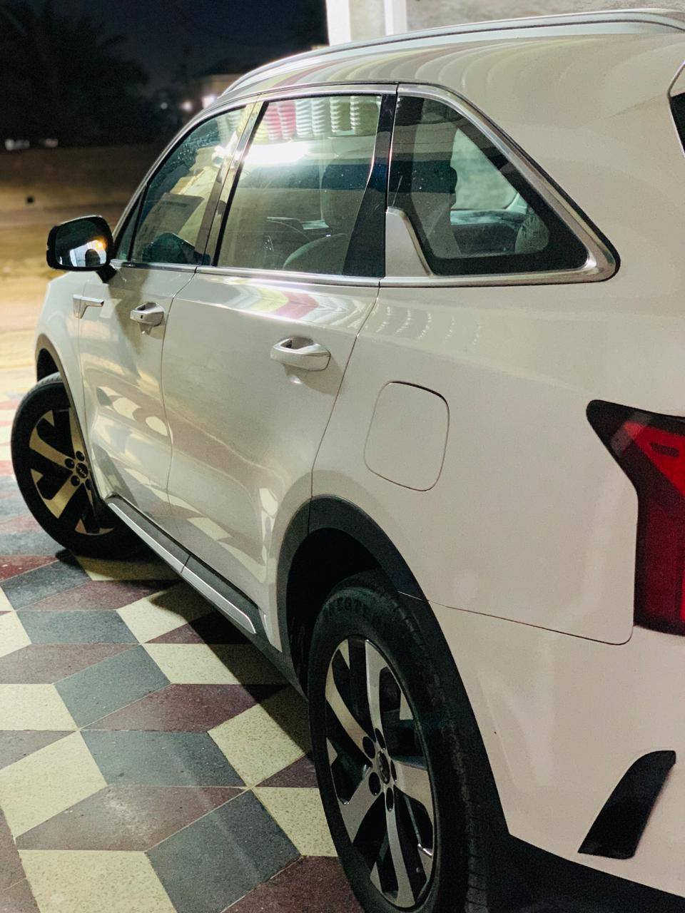 السلام عليكم سورنتو موديل 23 مكفوله كفاله عامه من كلشي  4سلندر  محرك 2500 / 5راكب  السياره جديده  بيع او امراوس حسب القناعه  السياره فول عدا البنراما     تريد تحويل تريد وكاله  مكان السياره الرمادي    السعر 230 وبيها مجال بسيط حك الجيه   ***********
