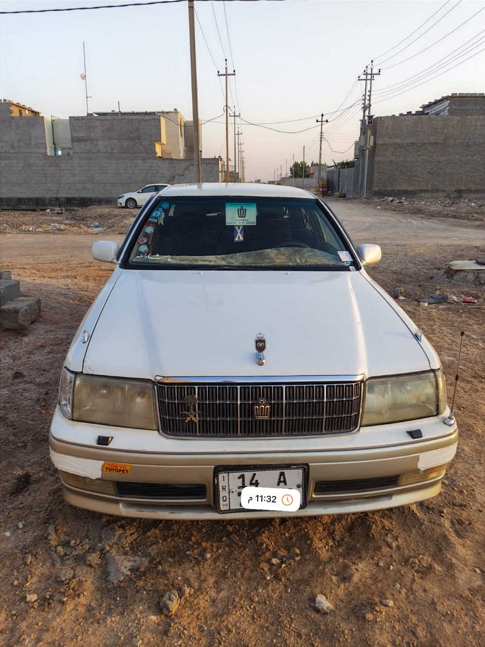 السلام عليكم
 للبيع راس الثور فلات موديل 96 رقم بصره بسمي ارقام نكليزي سنويه ما منتهيه  فقط كصه جنطه مكفوله  تبريد❄️ ثلج مكينه 3000  داخل جديد  عينه ليزريه كهربائياتها كلها شغاله سماعات سعرها 66 وبيها مجال 
مكاني بصره رقم الهاتف ☎️ ***********
