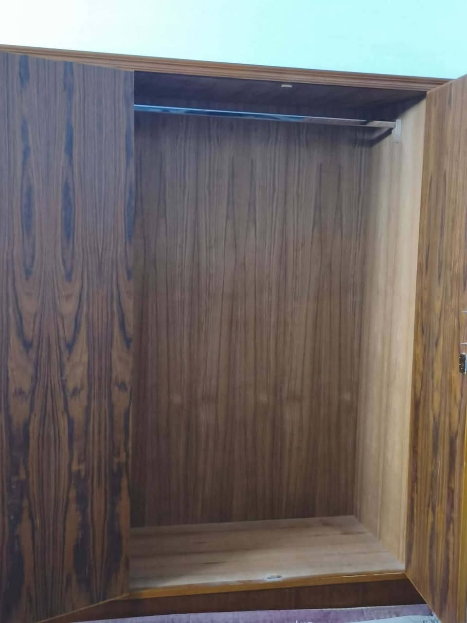 السلام عليكم
كنتور صاج اربعة ابواب مع جرباية صاج للبيع
الاستفسار على الخاص


**إذا كنت صاحب هذا الإعلان وتريد حذفه لأي سبب، رجاءا أرسل رسالة إلى الدعم الفني**