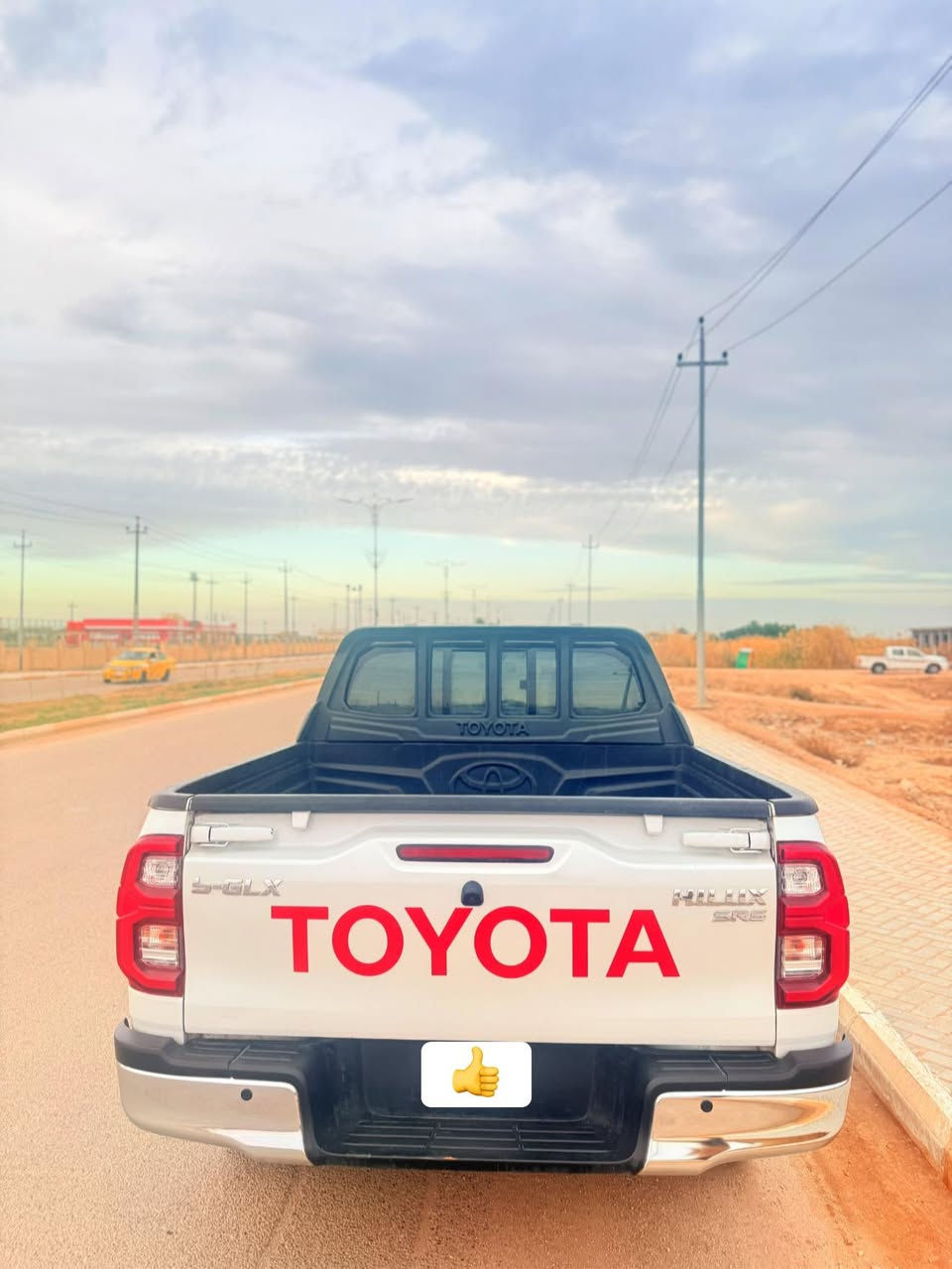 السلام عليكم من رخصت لا دمن هايلوكس فورويل موديل 2023 سعودي فول مواصفات مكفوله كفاله عامه
موصفات 
فورويل
كير اوتماتيك 
تبريد وتدفئة بل الكشنات
دخول ذكي 
حساسات امامي وخلفي 
كامره 
بصمه 
ثلاث بصمات 
نظام ايكو 
نظام مانع انزلاق 
نظام قفل دفرنس خلفي 
اضواء LED
دبل ايرباك
تبريد قطعتين 
تحكمان ستيرن 
مثبت سرعه 
أشاير بلمري
شاشه 
شحن وايرلس
تحكم بل المري 
تخم تاير كارتون 
سياره فول موصفات سبيرها ما نازل سياره كلش نظيفه بعدها كارتون سياره فحص موقت بعدها ما مرقمه سعر خاص شراي يتصل وبي خير ويدلل غير متواجد علا الفيسبوك شراي يتصل 

***********

‭٠٧٨٣ ٧٨٠ ٧١٨١‬
