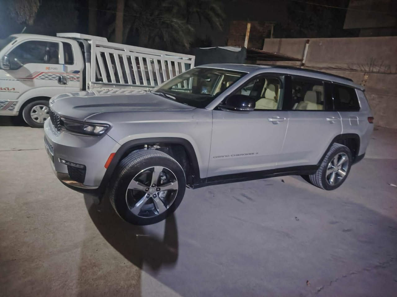 جيب ٢١ سبعه راكب للبيع امريكي فحص سونار مع السيارة واردامريكي مكاني حلة الاتصال ***********
