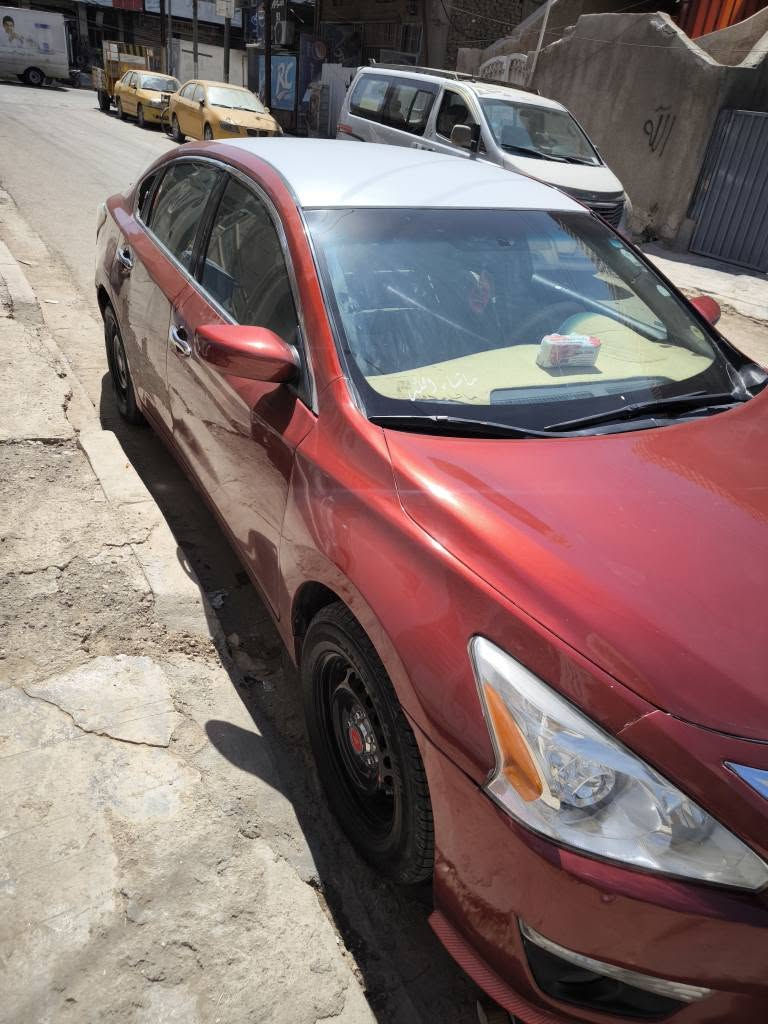 السلام عليكم 
Nissan Altima 2014 
نيسان التيما 2014 
السياره خليجي 
فولل ما عده فتحه 
السياره مناقصها برغي 
السياره عليها ادامه كامله مال جناي (مبدل كلشي ) 
كير مكينه براد كير ظفيره عقول كله جديد ومكفول تبريد ثلاجه 🥶
بيع او مراوس حسب القناعه 
رقم بابل باسمي مشروع وطني مداور ثاني يوم 
السونار مرفق بل صور 
السياره ما بيها تبديل بس فتح
السعر 90 وبي مجال للشراي 
رقمي *********** النجف, العراق
