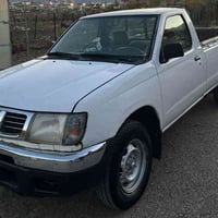 نیسان پیکاب 2000 تاک ده‌عمی پێ نه‌كراوه‌ كه‌مێك له‌دراوی هه‌یه‌ سه‌یار...