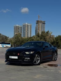 موستنك 2015 V6 كلين تايتل رقم اربيل دولي بأسمي لون اسود  السياره بعدهه...