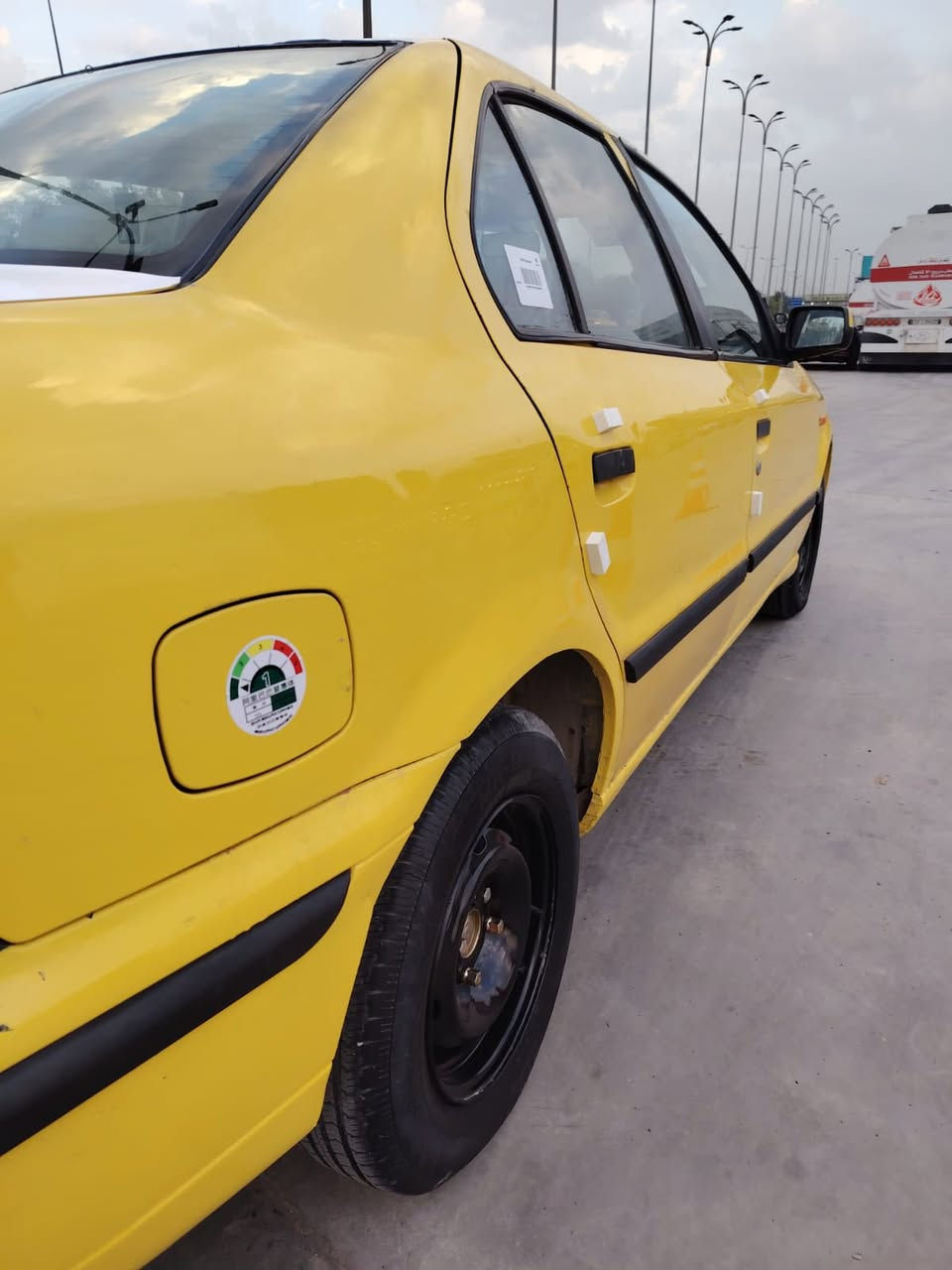 سلام عليكم سمند موديل ٢٠٠٩ كير محرك جدد صدر مامي خلفي جديد رقم نكليزي تخم تاير دوشمه جديده سعر ٣٣ وبيها مجال الشراي تصال وتدلل ‭٠٧٧٦ ٠٨٣ ٠٩٩٠‬ سياره لاضربه ولا تبديل صبغ شي بصيط
