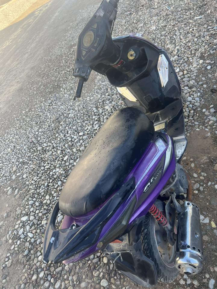 السلام عليكم 
ماطور سكنس للبيع (چف تراب )
او مراوسه مع ياماها 60 
لاتصال 
***********.
