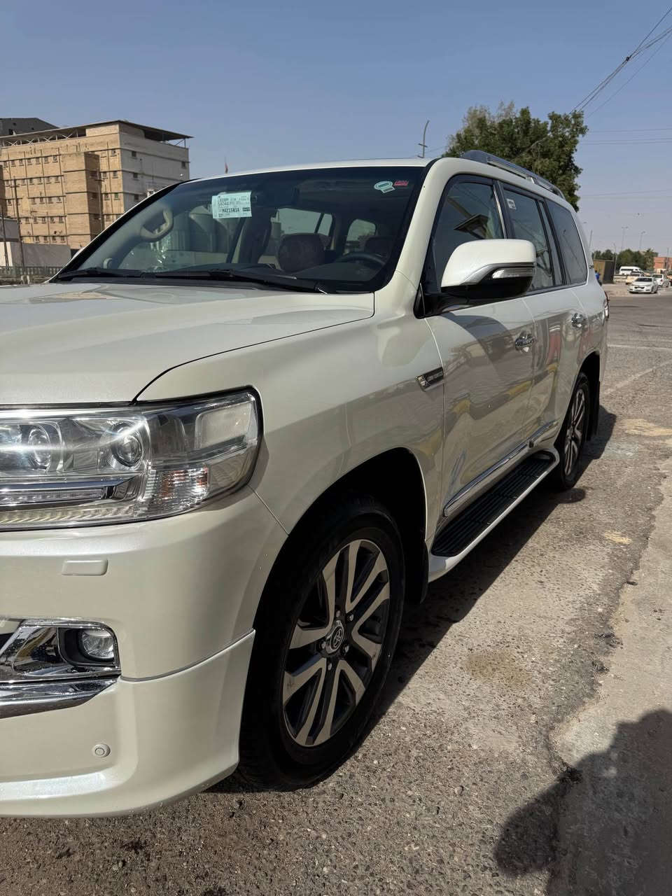 السلام عليكم
لاندكروز 2016 VXS
فول مواصفات 
مواصفات لكزز
محرك 4600
كفاله فقط بيها بارد 
رقم بغداد 
مكان سيارة بصرة
السعر 475 وبي مجال
*********** البصرة, العراق
