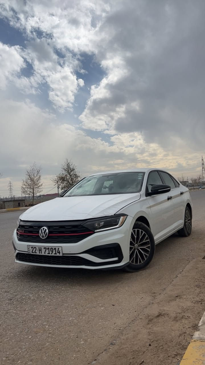 جیتا مواسەفات s گێر عادی ٢٠٢١ بێ دەعم  ١٠ پارچە لەسەر ساغەی سەیارەکە داعمی نیە پێشو پشتی کەپسە ئیرباک نەتەقیوە رەقەم شانسیم داناوە سەیارەکە زۆر جوانە رەقەمو سەنەویی نویە سەحری ١١٩ مەجەلەکی برایانە 
***********
