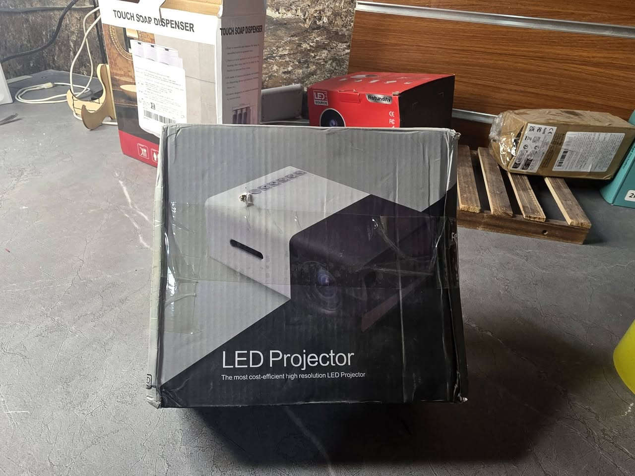 داتا شو ١٣ مع التوصيل


**إذا كنت صاحب هذا الإعلان وتريد حذفه لأي سبب، رجاءا أرسل رسالة إلى الدعم الفني**