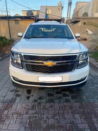 شوفرليت تاهو  السياره داخله (سياحة )  مكفوله السياره من كلشي كص وفتح و...