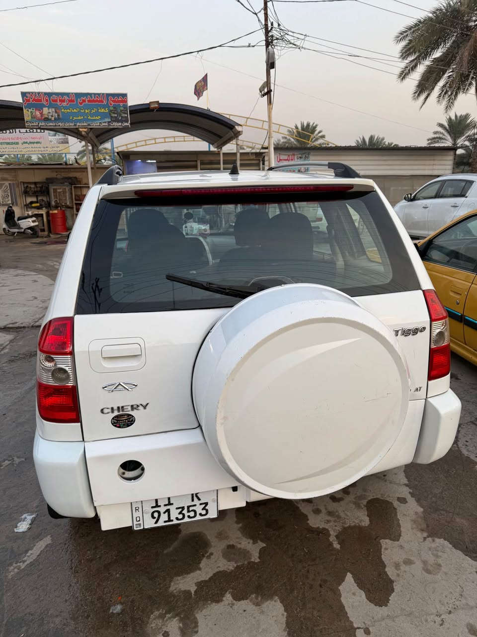 سياره للبيع تيكو مديل 2012 
مكينه 2000 
كير اوتو + عادي ميكانيك المرغوب 
شاشه اصليه كاربلي 
نقص فقط التبريد 
الباقي كوله شغال 
السعر 63 ورقه وبيهه مجال للشراي 
رقم الهاتف *********** بغداد, العراق
