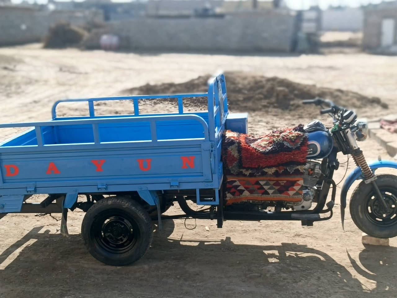 سلام عليكم دايون لل بيع موديل 15اوراق كهربائيات شغاله 
ستوته خير من لله مكاني ناصريه قلعه سكر السعر 1250وبيهه مجال لل شراي رقم التواصل ‏‪***********‬‏
