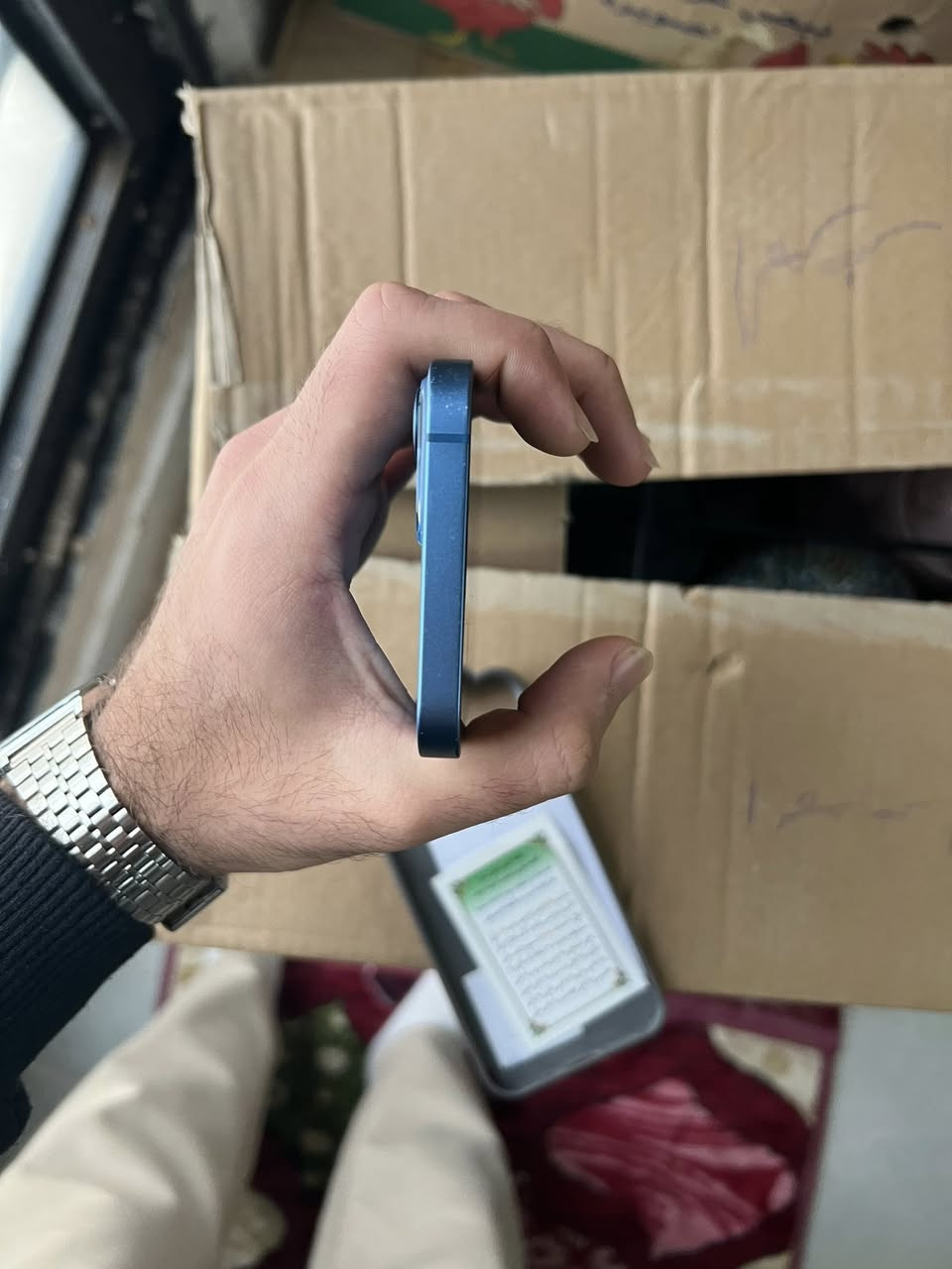 السلام عليكم ايفون 13 عادي للبيع الجهاز وتر مامفتوح على وضع الشركه الجهاز نضيف 100/100 البطاريه85 كلشي شغال و على الفحص السعر 400 وبي مجال قليل المكان النجف


**إذا كنت صاحب هذا الإعلان وتريد حذفه لأي سبب، رجاءا أرسل رسالة إلى الدعم الفني**