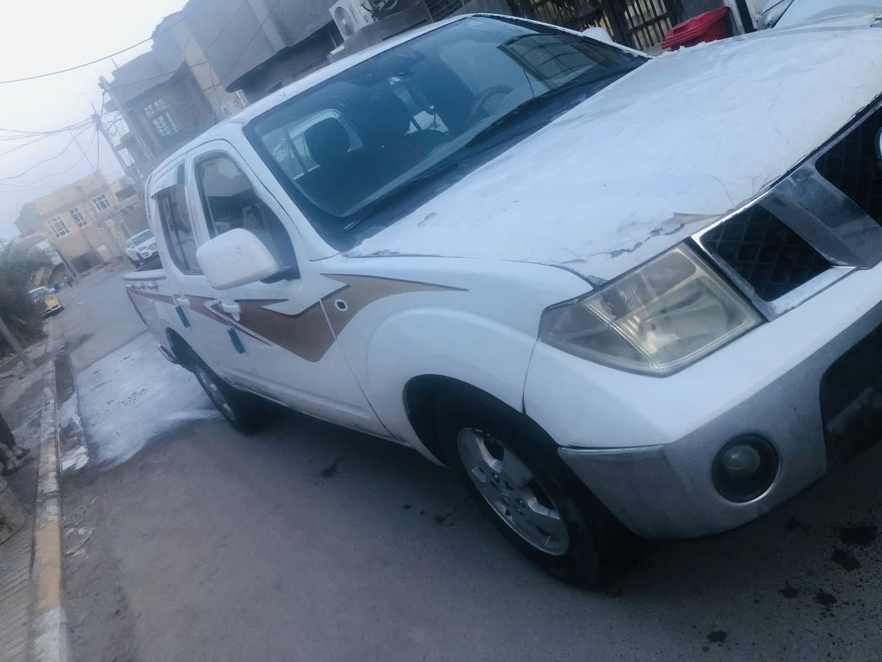 السلام عليكم للبيع بيكب نيفارا موديل 2014 رقم ذي قار انگليزي باسمي شرط التحويل بيه حادث صار جهة السكن وصلحته سيارة جاهزه حداديه تبريد تايرات  ***********
الديوانية 
السعر 88 ورقه
