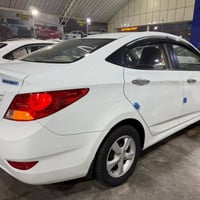 اكسنت 2013 • محرك 1600 • رقم بابل