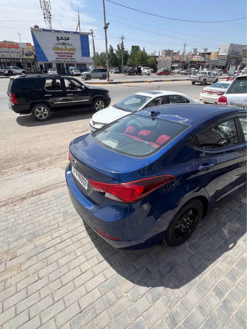 السلام عليكم 
النترا 2016 وارد امريكي الضرر جاملغ وبنيد + بيهه بارد بلباب مال سياره + بيهه جراد بقماره رقم جديد وهزه جديده وسنويه جديده بسمي تحويل مباشر 
سياره تخم تاير جديد كير مكينه 1800  مبدل قبل 5 تشهر جديد 
حداديه كامله جديد تبريد السياره فقط فابريته لازم تبدل 
السياره تحتاج بوليش فقط 
السعر 105$ وبيهه مجال 
للاتصال *********** البصرة, العراق
