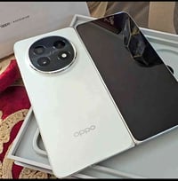 اوبو فايند N5 • رام 16/512 • قابل للطي