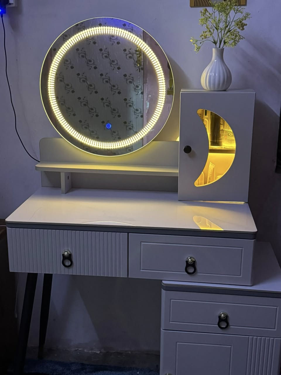 ميز تواليت انارة نضيف كلش للبيع بسعر ١٧٥ مكاني الحرية


**إذا كنت صاحب هذا الإعلان وتريد حذفه لأي سبب، رجاءا أرسل رسالة إلى الدعم الفني**