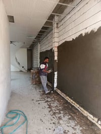 خلفه ابو محمد الخالدي • لبخ جص سيراميك • حالين