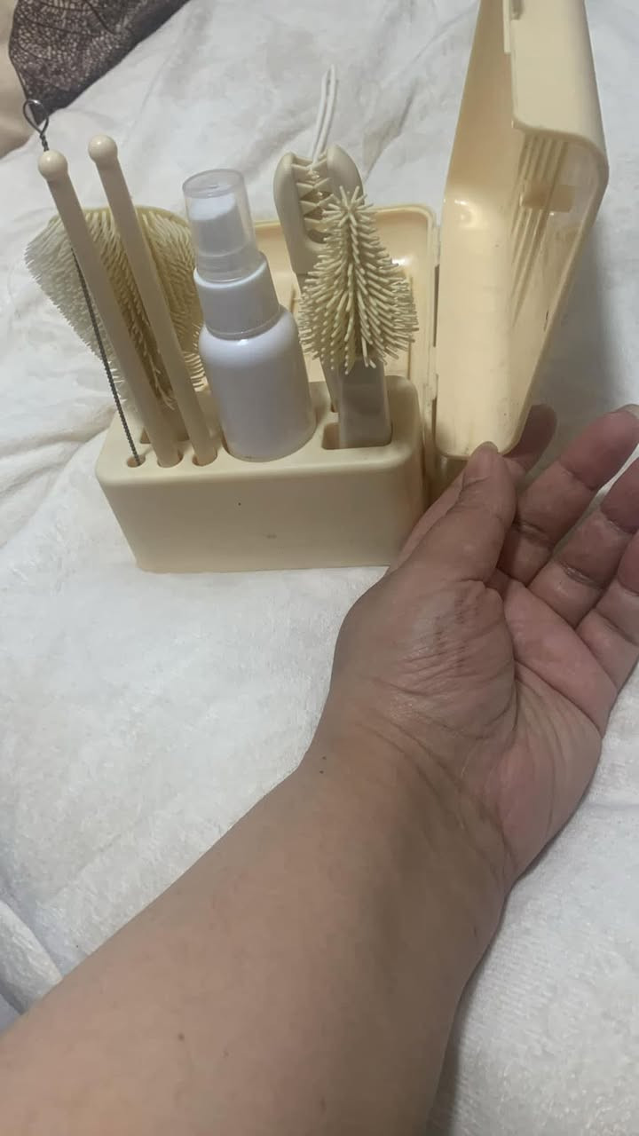 غراض اطفال كامله ابيعهن شلعه وحده وياهم هديه كماطات وهدوم اطفال ودوشك اطفال وكلها هديه ولأغراض هذني للبيع استعمال قليل ونضيفات كلش سعر خاص بس شلعه وحده مال اطفال اريد ابيعهن مكان الشعب ثعالبه الشراي خاص


**إذا كنت صاحب هذا الإعلان وتريد حذفه لأي سبب، رجاءا أرسل رسالة إلى الدعم الفني**