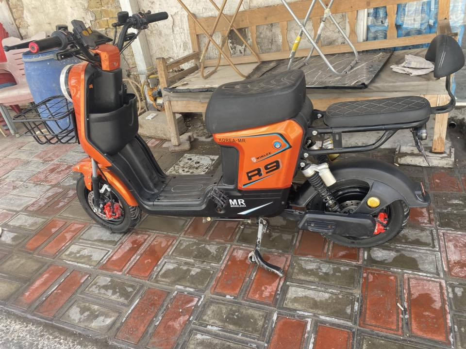 لسلام عليكم دراجه شحن ار9 نضيف كلش لبيع فقط  وابيع بدون بطاريات  مكاني كربلاء بلولايه 
سعر 300 الف 
*********** واتساب
@إشارة
