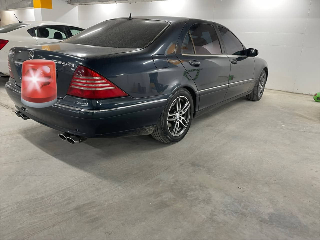 بيع
السعر ١٣٠
السياره مواصفات خاصه مو عاديه

 ماشيه ١٣٣ الف فقط

Mercedes -Benz

S 500L

Model :2004 أصل

العدد والاسبير والكتلوكات كلها موجودة 
كتاب تظليل سنه كامله

#رقم السيارة : شمالي اربيل وباسمي هزة جديدة سنوية مجددة 

#مكان السيارة : بغداد ------------------------------------
سلام عليكم 
للبيع  مرسيدس غواصة موديل 2004 اصل حجم S 500 L باب طويل  مكفولة من الضربة والحادث صبغ جماليه فقط

1_ رادار امامي +توقف ذاتي + تسارع وتباطئ اوتو
2_جنطه كهرباء فتح وغلق
3_كير محرك تبريد بشرط
4_كروز سرعة🔒 
6_  شاشة ا🖥
7_ مري قلاب مع البك
8_صندوق شفط
9_انارة ترحيب💡 خارجية وداخلية ⁦⚔️⁩
10_شاشة اعطال💬
11_داخل جديد جدا  كهرباء ⁦⚔️⁩
12_لايت زنون 
14_ ايرباكات سليمة 
15ويل 17 
16_سستم صوت BOSS 
17_صدر امامي خلفي جديد ⁦🛠️⁩
18_حساس مطر💦
19_هزة وفحص جدد+سنوية جديدة  
20_لايت اوتو   ⚔️
21_ وضعيات قيادة سبورت وعادي واوتو🔥
22 ثلاجة خلفية 
23 لايت داينمك مع حركة الستيرن
24 داخل جلد بيجي جديد
25 بردة كهرباء
26 برده ابواب
27 جام ازرق عازل للحرارة
28 استيرن تدفئه
29 دوس نيكل كروم 
30 أربع جوبلسات تصعد وتنزل حسب رغبة الشخص
31 كير ثلاث وضعيات
33 كشنات تدفئه تبريد مساااج
34 كشنات خزن ميموري 3 وضعيات
36 كشنات أمامية خلفية كهربا
37 تحكم استيرن 
-------------------------------

***********
