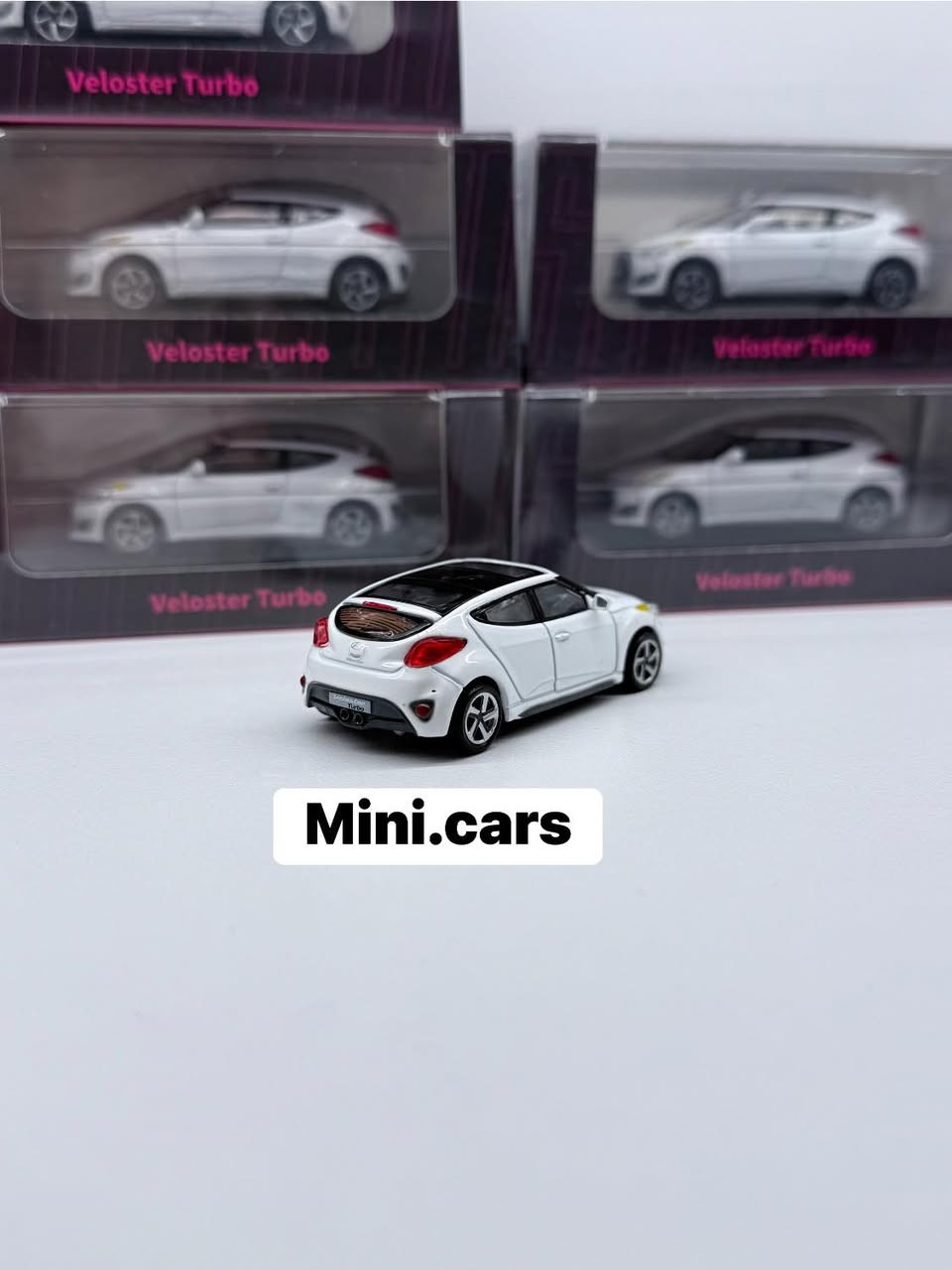 جديد 🔥 🔥 

Veloster Turbo - White Color 

Brand : Shadow
Scale : 1/64
Price : 15,000 Dinar 🔥 

WhatsApp: +9647504702207

‎


**إذا كنت صاحب هذا الإعلان وتريد حذفه لأي سبب، رجاءا أرسل رسالة إلى الدعم الفني**