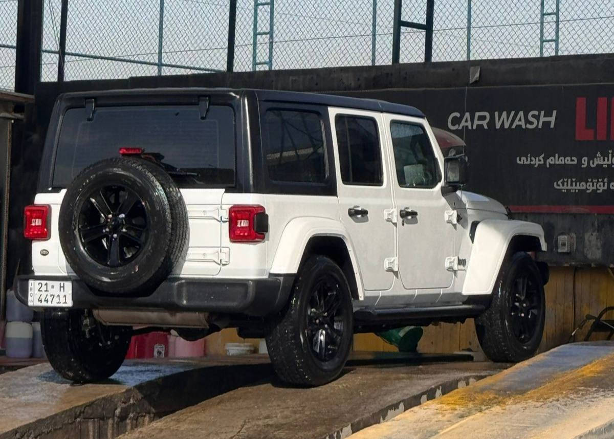 جيـب رانغلر موديل 2023 ماشي 30 ألف مرقم + سنوية جديدة باسمي المحرك والجير مكفولات
وارد أمريكي  بونيد مصبوغ فقط

💎 ســعــر ✅ ::  الــرد تلقائي📮

المواصفات:
محرك 4 سلندر
كير أوتوماتيك
دفع رباعي 4×4
شاشة لمس
كاميرا خلفية
تشغيل بصمة
ستيرن ملتي فانكشن
نظام مانع الانزلاق
وسائد هوائية
ABS

رقم صاحب السيارة 
***********
