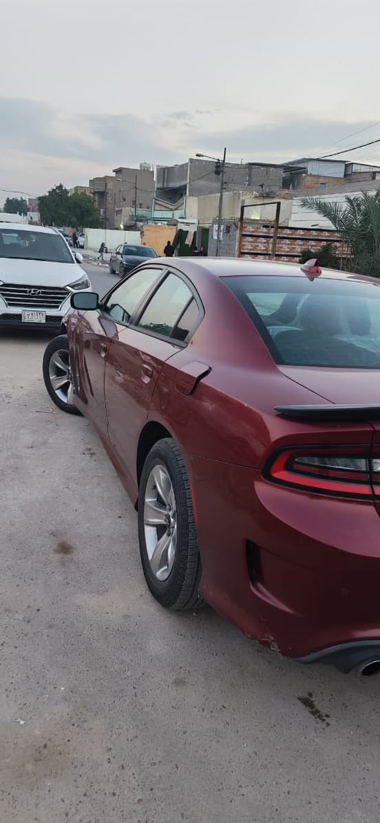 السلام عليكم (للبيع) فقط
دوج جارجر :(بلاك توب) GT 2020 (وارد امريكا)
اللون: كرزي🍒
عداد المسافة: 205   ميل
رقم :بغداد تحويل مباشر . دخول للعراق بأسمي
مواصفات :ال GT معروفة...
(صور الضرر داخل الصور)...
ايرباك: دركه  فقط شرط الفحص 
السعر 💵:  ( 210 ) بيها مجال 
واتساب📲 ***********
اتصال: 📞 ***********
⚠️غير متواجد في الفيس بوك / مكاني بغداد
