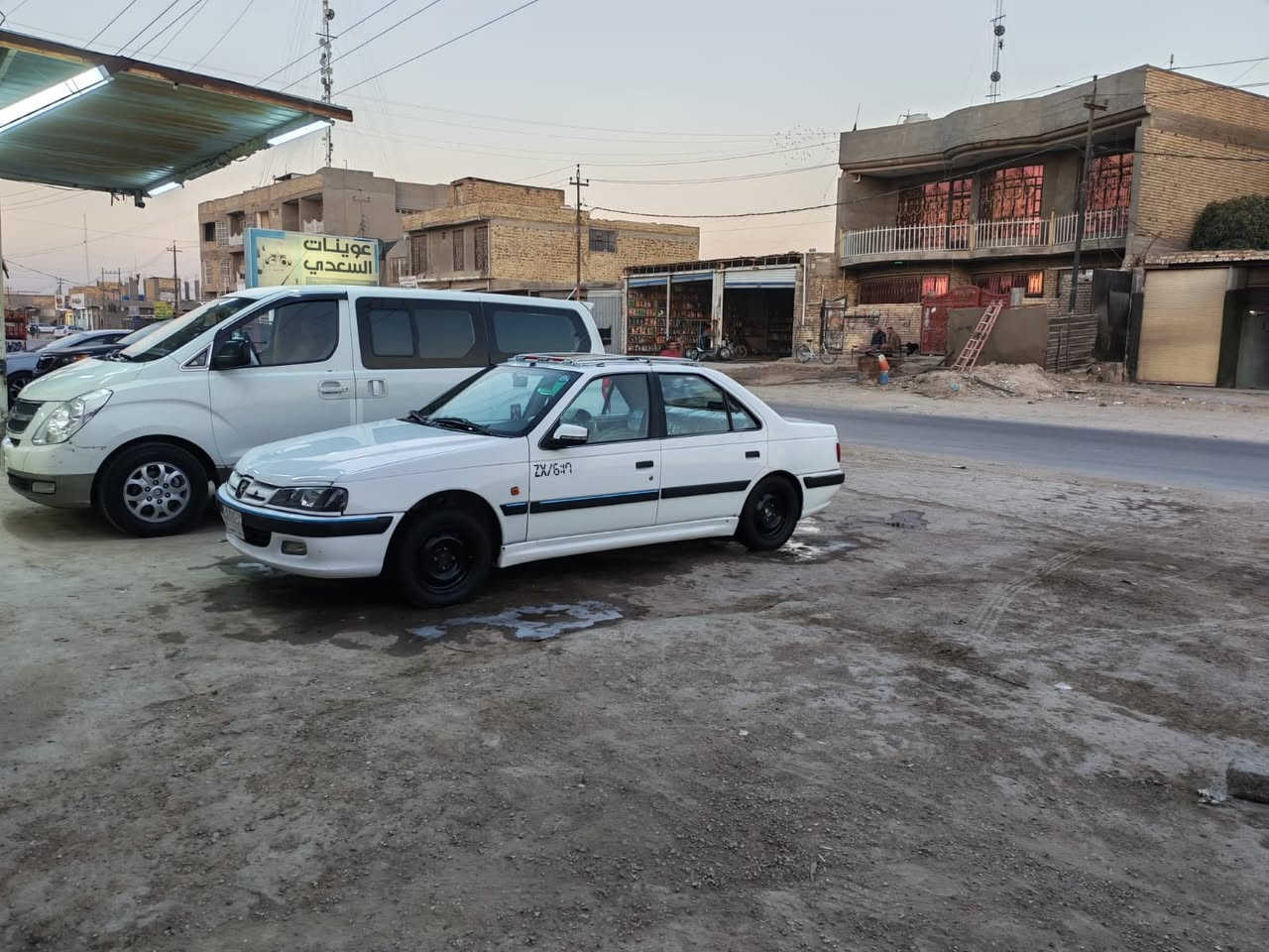 سلام عليكم بارص موديل 18 كير مكينه حدادية تخم تاير مكفولات تبريد بس غاز شرط غير لغاز اتحملة. رقم بغداد سنوية جديدة تحويل ثاني يوم لسعر 53 وبيه مجال بسيط متوازي ع لبيع رحمة لبوك مايعجبك لسعر اعبر لمنشور مكاني بابل شراي اتصل *********** ملاحظة لسيارة بدون سيباية
