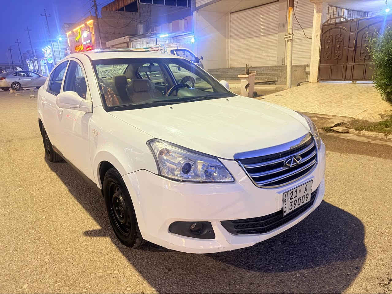 E5 موديل 2014 فول موصفات  سلايت كير محرك شرط سنواي جديد رقم دولي هز براد كل جديد ابسمي بدون صبغ بدون ضرار بس بيه مكان وحد تعديل شي اصغير صدر جديد باتري جديد تايرات جديد كهربايات كل شغل تبريد ثلج  سياره مال بيت سعر مناسب عنوان كركوك  واسطي يم معوقين  سعر 67 وبيه مجال بسيط  *********** كركوك, العراق
