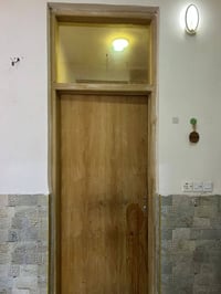 اليريد تصليح اخشاب أو صبغ غرفه صاج أو بوب كافت تصليح وصبغ الخشاب بخدمت...