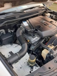 لندكروزر ستينه • ٢٠١١ • جلد فتحه كامرا