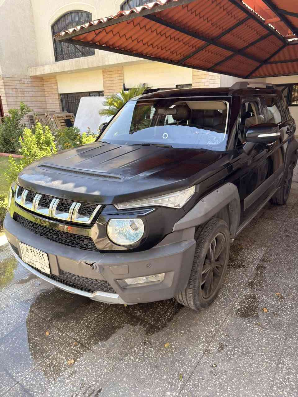 بيع مستعجل
🚘 للبيع BAIC BJ20 موديل 2021

🔹 الموديل: 2021
🔹 الممشى: 160,000 كم
🔹 نوع السيارة: SUV / كروس أوفر
🔹 المحرك: 1.5 لتر تيربو
🔹 القوة: 150 حصان تقريباً
🔹 ناقل الحركة: CVT أوتوماتيك
🔹 الدفع: أمامي (FWD)
🔹 عدد المقاعد: 5 ركاب
🔹 خزان الوقود: 60 لتر
🔹 جنوط ألمنيوم قياس 18 إنج
🔹 فتحة سقف (Sunroof)
🔹 كاميرا خلفية
🔹 حساسات ومزايا أمان متعددة
🔹 نظام ABS مانع انغلاق المكابح
🔹 وسائد هوائية متعددة
🔹 مرايا كهربائية قابلة للطي
🔹 شاشة معلومات وترفيه
🔹 مساحة داخلية واسعة وارتفاع جيد عن الأرض 
مناسب للطرق العراقية
🔹 Traction Control للتحكم بالثبات 
📏 الأبعاد:
الطول: 4451 ملم
العرض: 1845 ملم
الارتفاع: 1700 ملم
الخلوص الأرضي: 215 ملم

السيارة اقتصادية بالوقود ومريحة بالسفر والاستخدام اليومي، وتتميز بشكلها الرياضي وتصميمها القريب من سيارات الدفع الرباعي

📍 مكان السيارة: بغداد
💰 السعر المطلوب: 9500$
📞 للاستفسار: ***********
**مستعجل على البيع جداً هذا سبب السعر الاقل من السوق بحوالي 3000$
