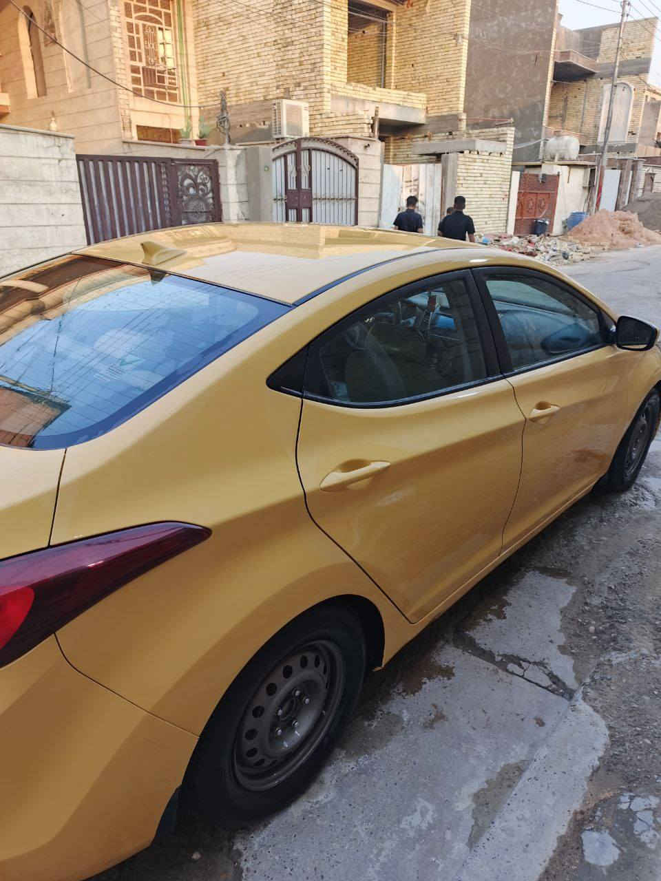 سلام عليكم سيارة الانتره 2016 وارد امريكي مكينه دوش 1800 حادث فقط الباب الخلفي وره السايق نفسه راجع وبيها

 🛑طخات بل دوسه ليبل واحد
 🛑مكينه و گير خير من الله
🛑 تخم تاير جديد
🛑 صدر جديد
🛑 دوشمه كامله
🛑 كشنات كاعيات 

 رقم : ***********
🌀السعر 118 
🌐العنوان بغداد الرصافه
