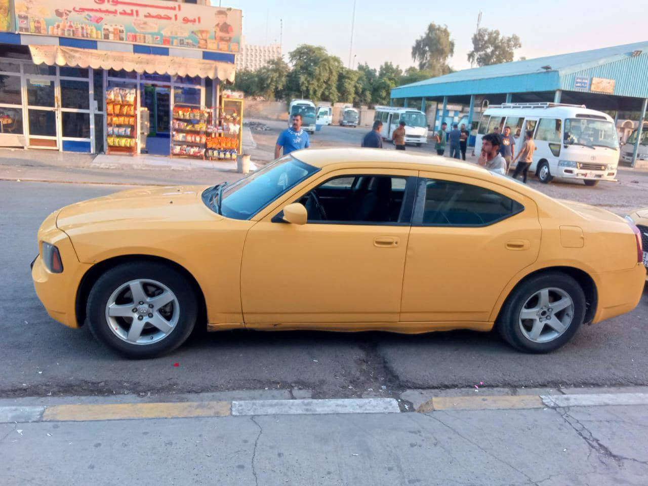 سلام عليكم جاجر موديل عشره اصل لبيع السعر 93 وبيه مجال بيه باب حادثه باب وجاملغ صوب السايق حادث امريكا وبيه شبر بارد مكينه وكير وحداديه مكفوله كله جديد وتبريد شغال ما عايزه برغي خطه بغداد نجف رقمه موصل ثاني يوم مداور رقم انكليزي مشروع وطني الي حاب يشتري رقمي هاذا مكاني نجف ***********
