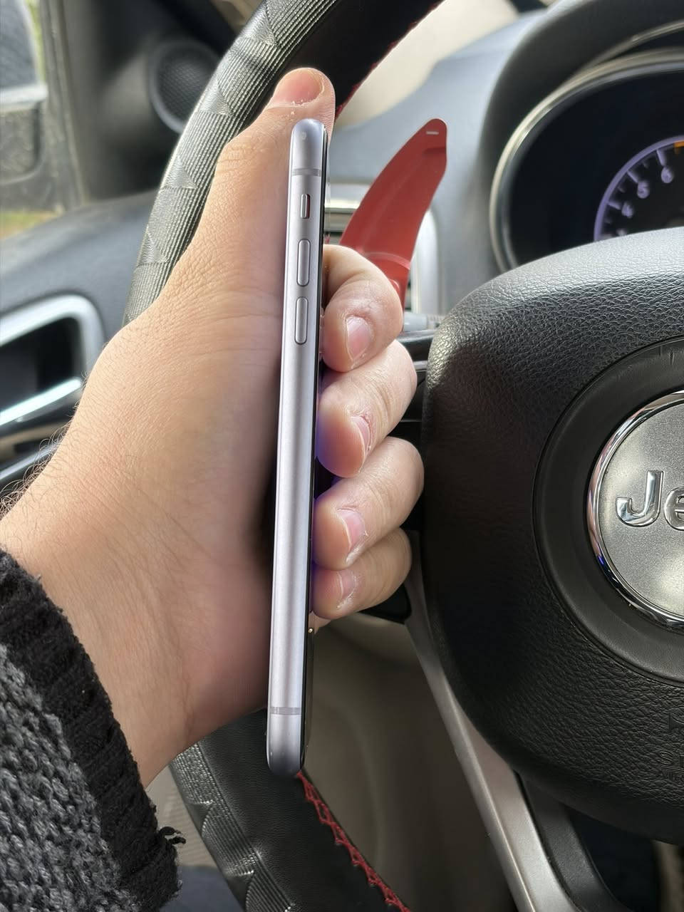 ايفون 11 العادي
لون بنفسجي

يدعم اخر تحديث ios26

ذاكرة 128

نموذج M 

الهاتف شريحتين مو شريحة 

بطارية 80‎%‎￼

الهاتف جداً نظيف 

السعر220الف وبي مجال بسط 

للتواصل دايركت او على الرقم ***********
