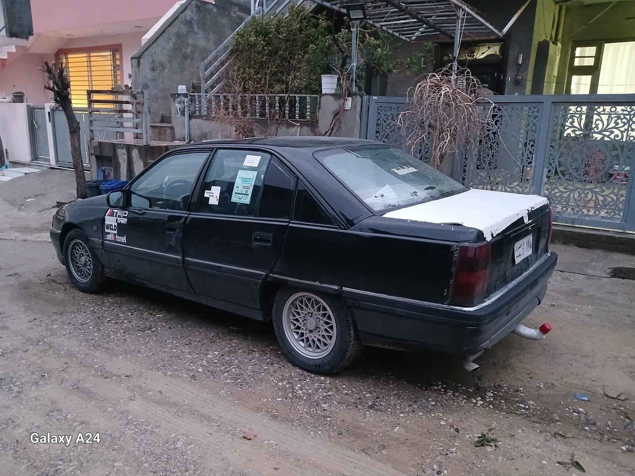 ئۆپڵ ئۆمیگا مۆدێل 1989 سڵاید گێڕ و مەکینە بە شەرت ئاڕم  سعری 18گەڵامعمل پلاستیک سلێمانی بەشەرت موس و بڕاوە بەشەرت ماڵی دۆستە بۆ زانیاری زیاتر*********** شێون سلیمانی
