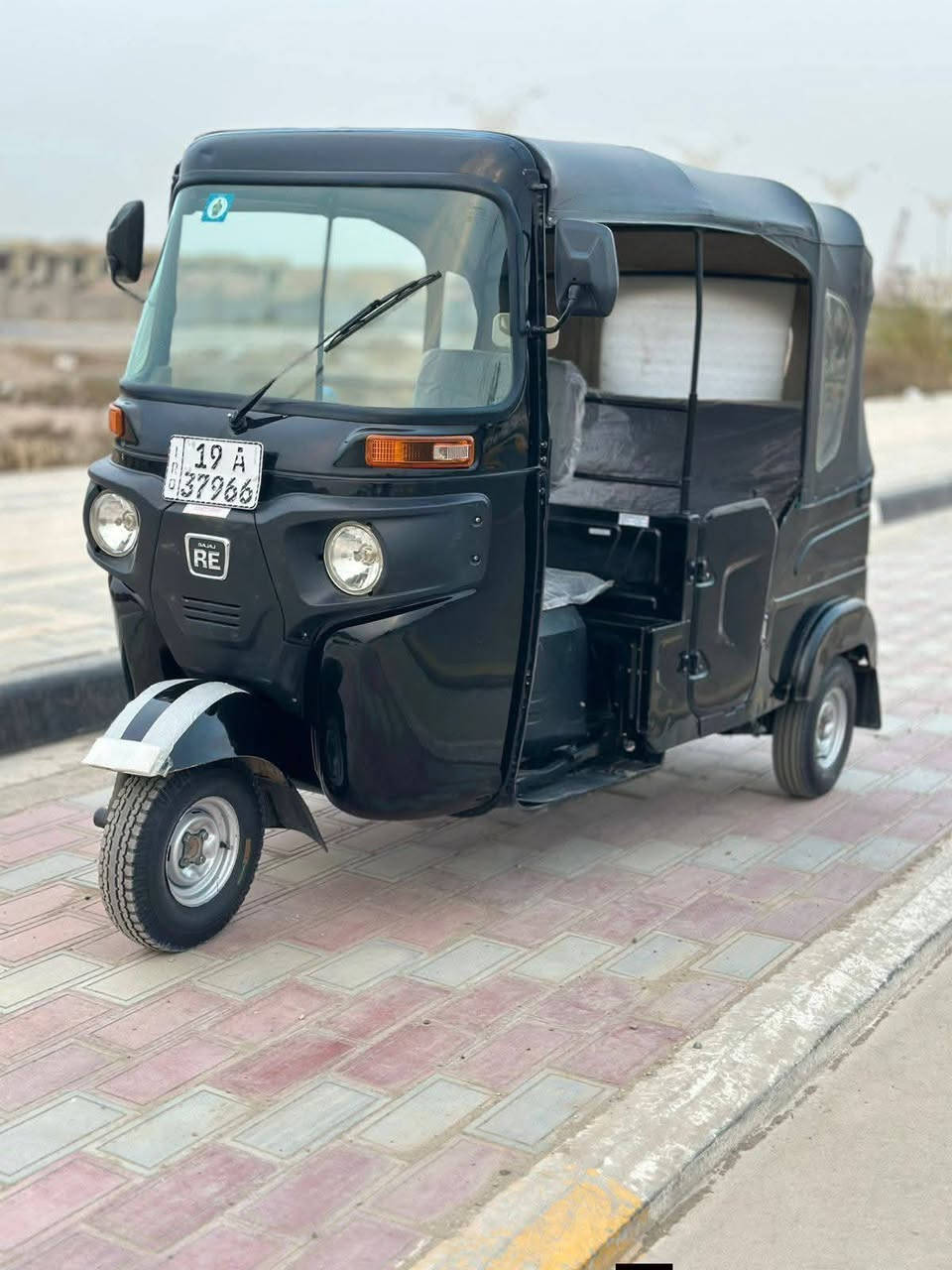 ‏‪***********‬‏ تكتك كفاله عامه 23 مكفولة سعر 8وبيها مجال بيع سريع محتاج
