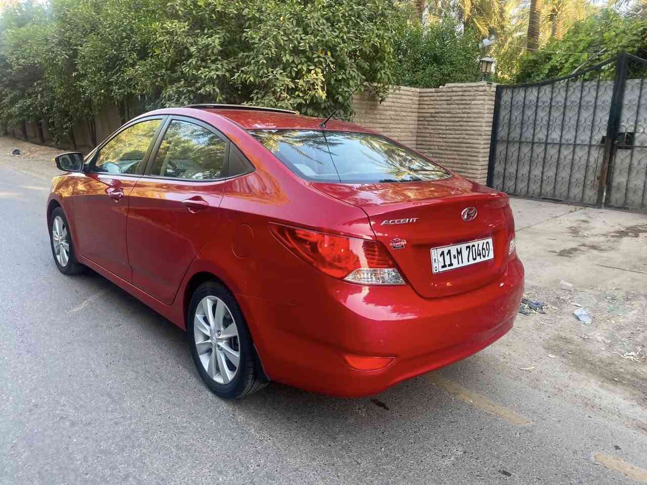 السلام عليكم 
من رخصت الادمن المحترم 
اكسنت خليجي مديل ١٦ أخت زيرو 
ماشيه ٢٩ على وضع شركه 
سبير منازل بيها شخط كلش بصيط 
سياره جديده مكان سياره بغداد شعب السعر ١١٠ 
***********
