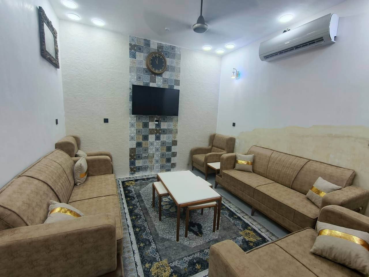 السلام عليكم 
مشتمل 110#بالطشاش طابقين حديث بيه 3 غرف
#للبيييييييع 
(للإستفسار التواصل خاص)


**إذا كنت صاحب هذا الإعلان وتريد حذفه لأي سبب، رجاءا أرسل رسالة إلى الدعم الفني**