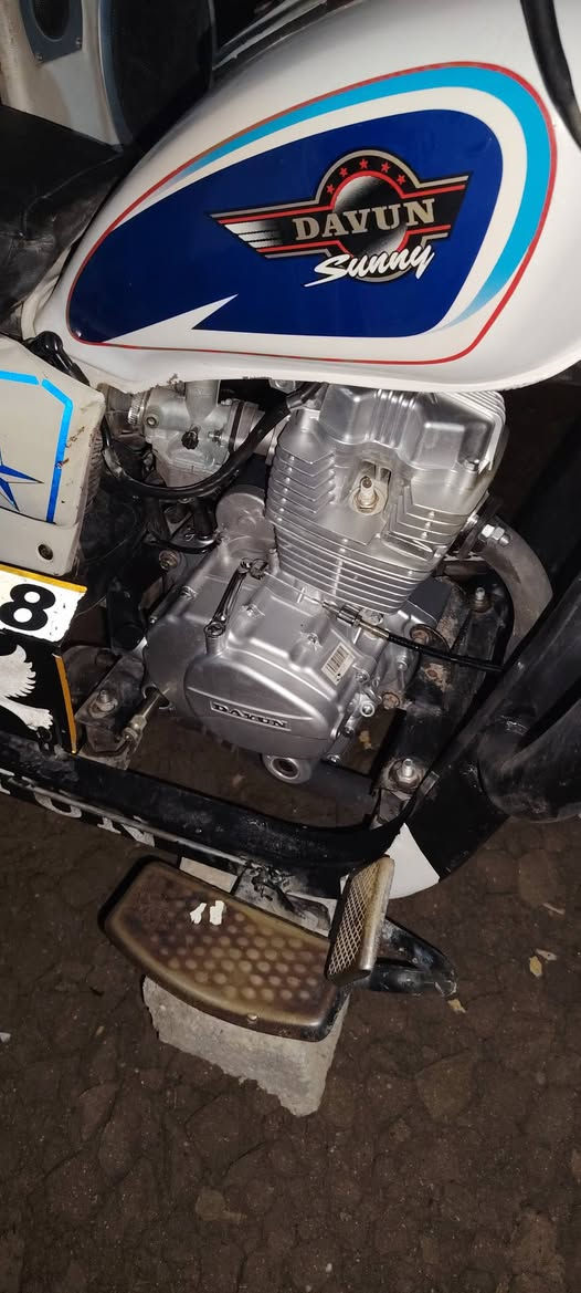 سلام عليكم ورحمة الله ستوته موديل 2018/ستوته خير من الله كلها جديد محرك كارتون صاله شهر ونص باتري جديد تايرات ابو الخطه جدد اكسن جديد سدر جديد ضفيره جديده كهربايات منطول لطول جدد مضخم ما صاله شهر من شديته اوراق صولي بدي نضيف صبق حراري ومزروق شاصي قطرت لحيم مابيه المكان الشطره وهذه رقم ***********السعر خاص
