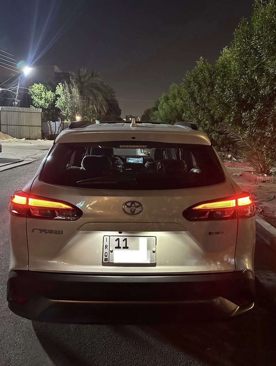 فروتلاندر خليجي هايبرد فئه (S) فول مواصفات 1/1
جديده جدا كل تفاصيلها بوضع الزيرو رقم بغداد بأسمي 
تحويل مباشر المكان الكرخ بدون ضرر او صبغ او بارد باستثناء شخط موضح ماشيه 24 الف استخدام شخصي لايت خمس عدسات بكلايت ليد اناره داخليه اصليه مقاعد جلد كهرباء وبعد هوايه مواصفات بيها للاتصال ***********
