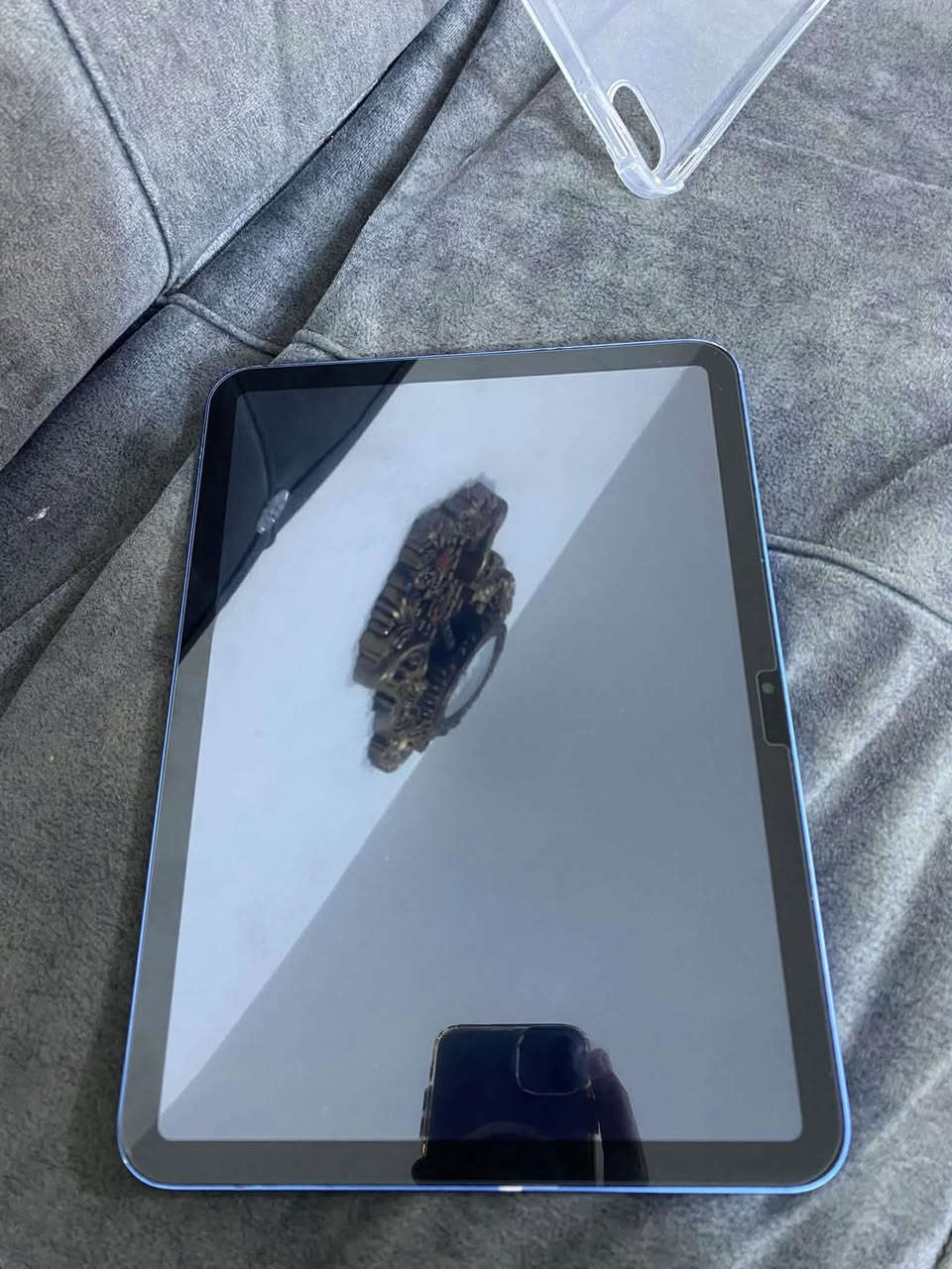 ايباد 10 ذاكره 64 بطاريه 89 ويا بس راس شاحنه بدون كارتونه مبل شاشه اصليه تفصيخ اصليه اصليه السعر 360 وبي مجال بسيط للشراي مكاني بغداد زعفرانيه التواصل واتساب او اتصال ***********

