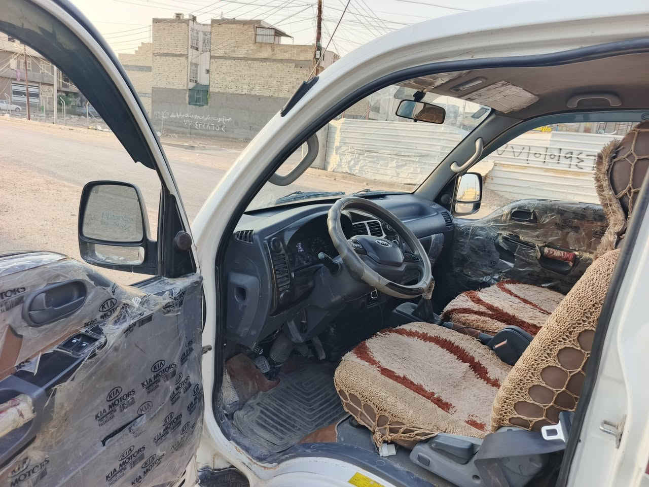 السلام عليكم كيا للبيع موديل 18 رقم واسط ذاكر التفاصيل بمقطع فيديو سياره حلوه مال جناي سياره جاهزه من كل شيء مكان بغداد السعر118 تبريد ثلج***********() ***********
