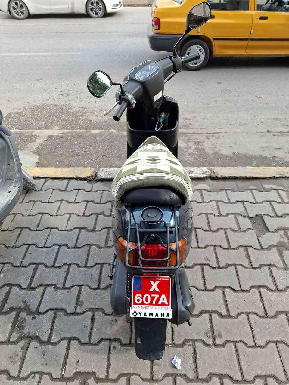 السلام عليكم
بطة 1999 تك سكليتر 
مكينة مامفتوحة
كهربائيات شغالة كاملة 
دبل اصلي جديد
باتري ياباني اصلي جديد
بلك ياباني جديد
الدراجة وكالة شغل واطلع 
مكاني كربلاء 
التواصل على الرقم 
***********
السعر بالخاص
